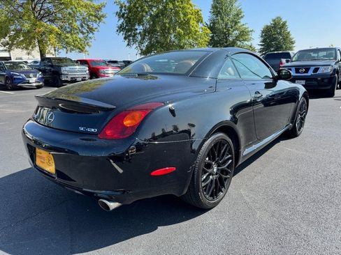 Used 2002 Lexus SC 430 Convertible image 3