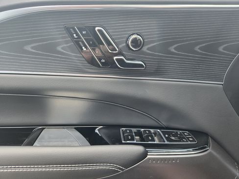 New 2025 Cadillac Lyriq Sport image 16