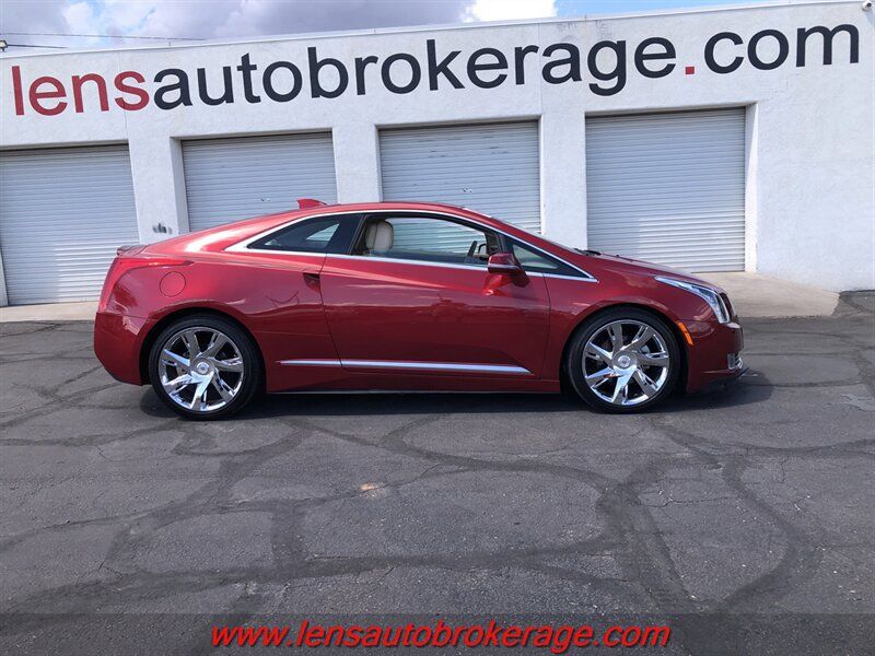 Used 2014 Cadillac ELR w/ Luxury Package FWD image 1