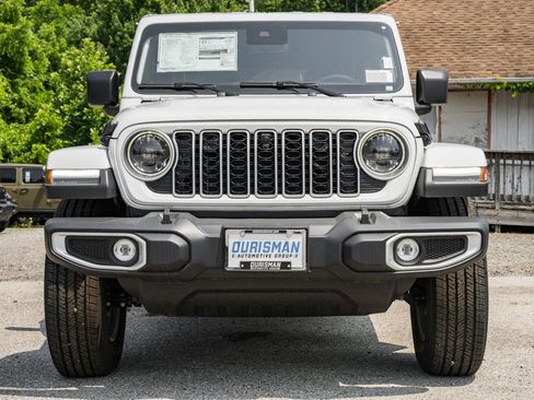 New 2025 Jeep Wrangler Sahara w/ Technology Group image 2