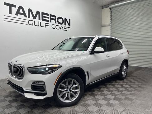 Used 2019 BMW X5 xDrive40i w/ Convenience Package AWD/4WD image 2