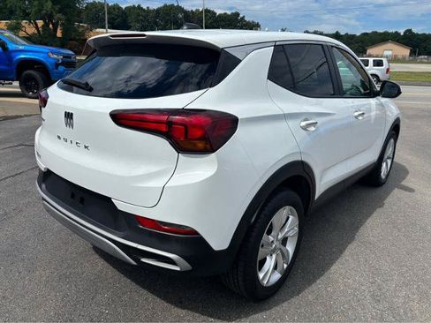 Used 2024 Buick Encore GX Preferred FWD image 11