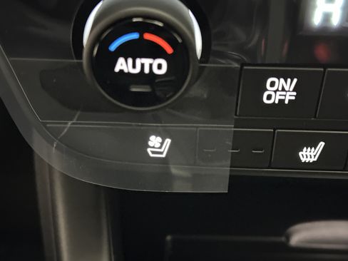 New 2026 Subaru Outback Touring XT AWD/4WD image 38