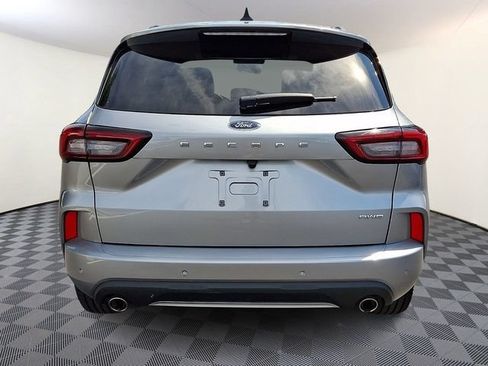 Certified 2023 Ford Escape ST-Line Elite AWD/4WD image 5