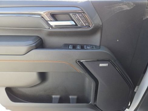 Used 2024 GMC Sierra 2500 AT4 w/ Technology Package image 37