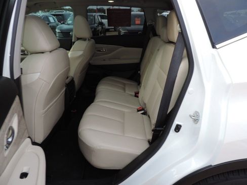 Used 2024 Nissan Murano SL image 21