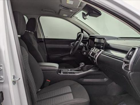 Used 2022 Kia Sorento LX image 21