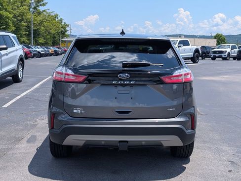 Used 2021 Ford Edge SEL w/ Convenience Package AWD/4WD image 8