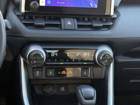 Used 2024 Toyota RAV4 XLE image 18