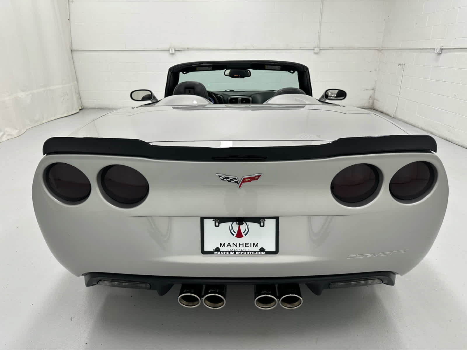 Used 2007 Chevrolet Corvette Convertible w/ Preferred Equipment Group RWD image 7