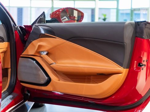 Used 2021 Ferrari Roma image 40