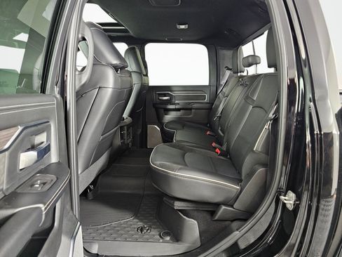 New 2026 RAM 3500 Laramie AWD/4WD image 34
