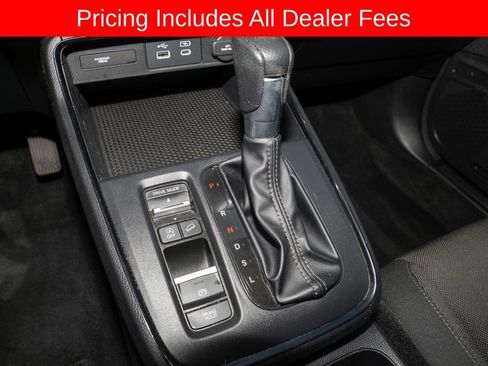 Used 2024 Honda CR-V EX image 17