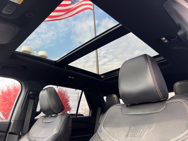 Used 2021 Ford Explorer ST w/ ST Street Pack AWD/4WD image 23