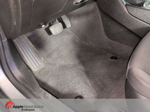 Used 2023 Chevrolet Malibu LT image 14