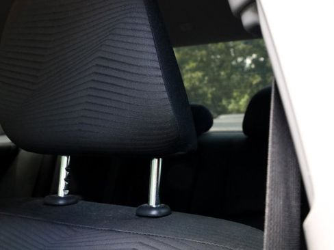 Used 2016 Honda Accord LX image 33