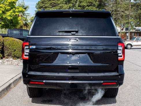 Certified 2023 Ford Expedition Limited AWD/4WD image 4
