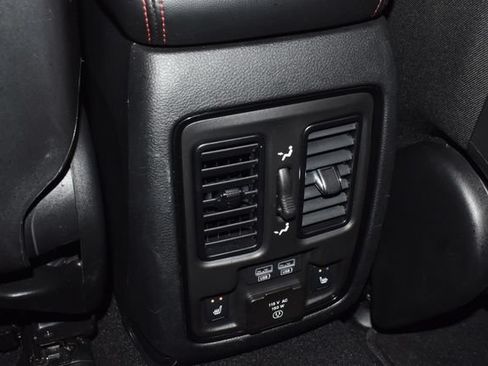 Used 2025 Dodge Durango R/T AWD/4WD image 15