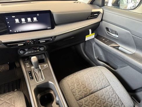 New 2026 Nissan Kicks SV w/ Cold Weather Package FWD image 27