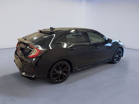 Used 2019 Honda Civic Sport image 6