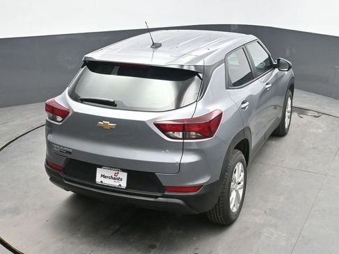 Used 2023 Chevrolet TrailBlazer LS AWD/4WD image 28