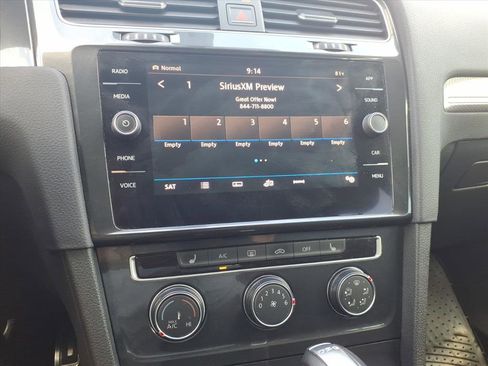 Used 2018 Volkswagen Golf Alltrack SE image 23