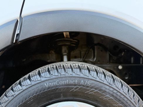 Used 2024 Ford Transit 250 Low Roof w/ Exterior Upgrade Package image 21