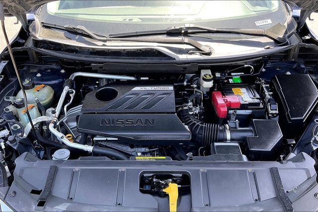Used 2023 Nissan Rogue SV FWD image 9