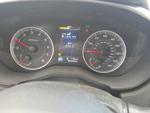 Used 2019 Subaru Ascent Premium AWD/4WD image 3