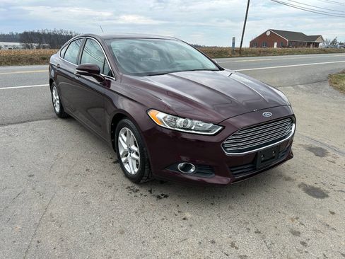 Used 2013 Ford Fusion SE image 4