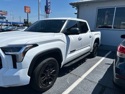 Used 2025 Toyota Tundra SR5 w/ SR5 Premium Package AWD/4WD image 2