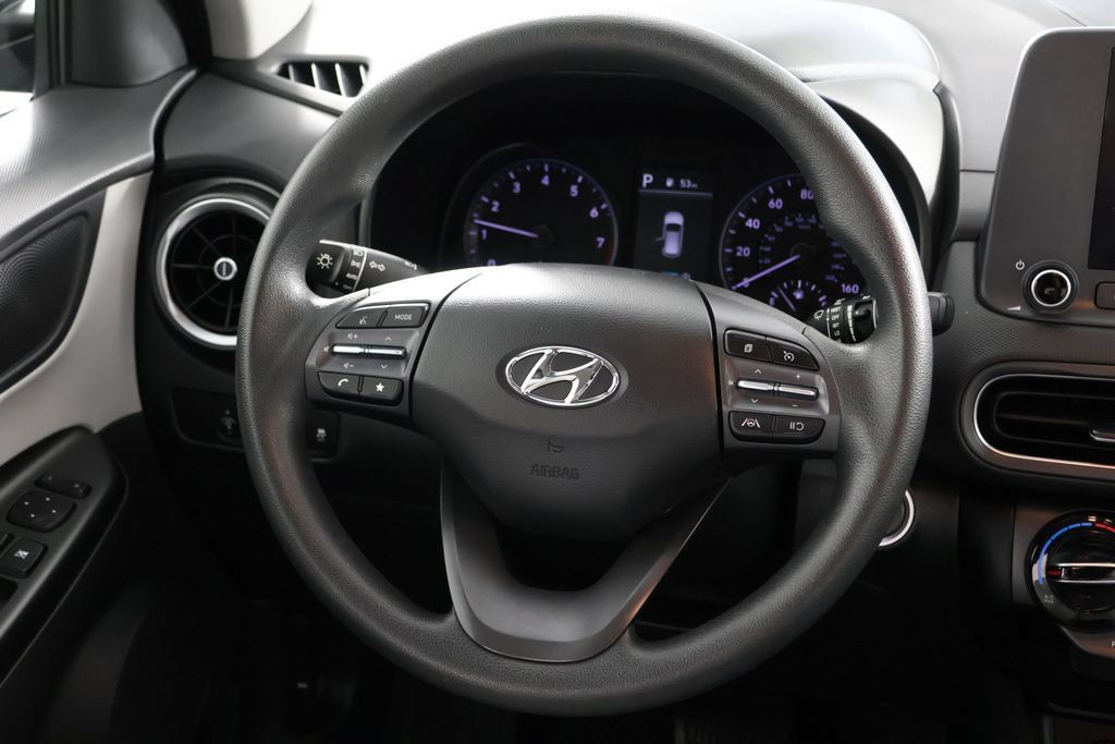 Used 2023 Hyundai Kona SEL w/ Cargo Package AWD/4WD image 10
