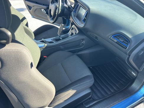 Used 2015 Dodge Challenger R/T Scat Pack RWD image 34