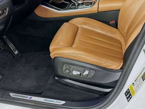 Used 2022 BMW X5 M50i w/ Executive Package AWD/4WD image 27