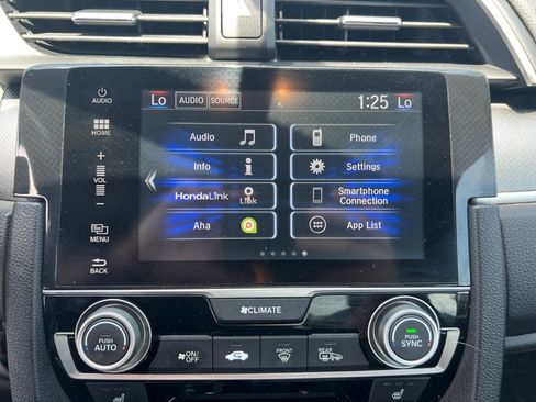 Used 2016 Honda Civic EX-T image 21