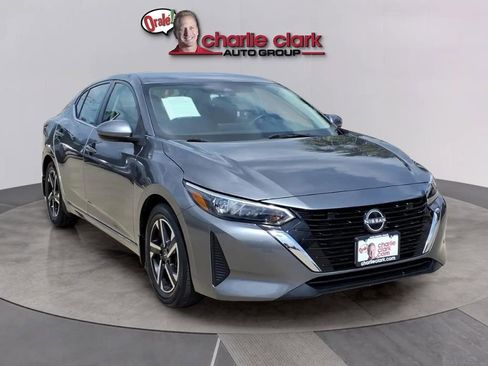 Used 2024 Nissan Sentra SV FWD image 7