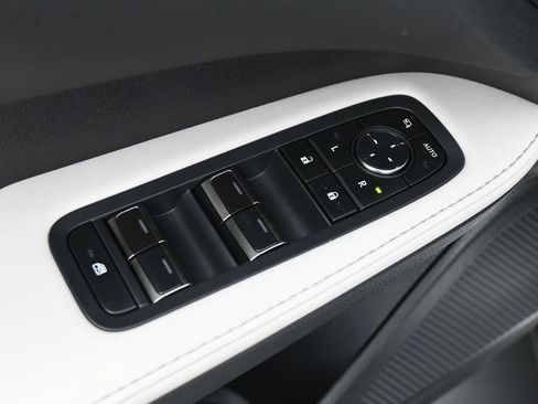 Used 2024 Lexus RX 350 Premium w/ Accessory Package (Z1) FWD image 4