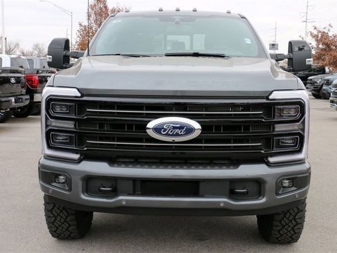 New 2026 Ford F250 Platinum w/ Tremor Off-Road Package image 3