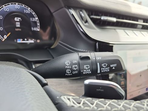 New 2026 Jeep Grand Cherokee L Limited RWD image 38