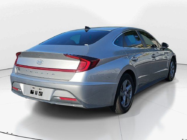 Used 2021 Hyundai Sonata SE FWD image 3