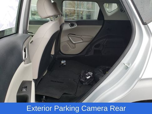 Used 2021 Kia Soul LX image 26