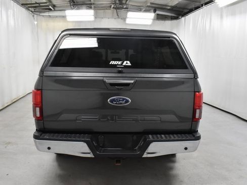 Used 2018 Ford F150 Lariat image 6