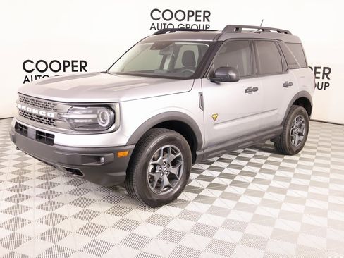 Used 2021 Ford Bronco Sport Badlands image 11