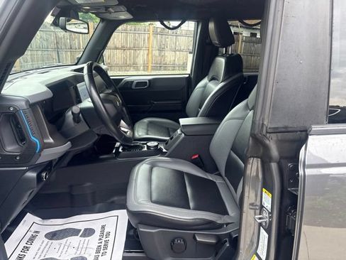 Used 2024 Ford Bronco Black Diamond AWD/4WD image 11