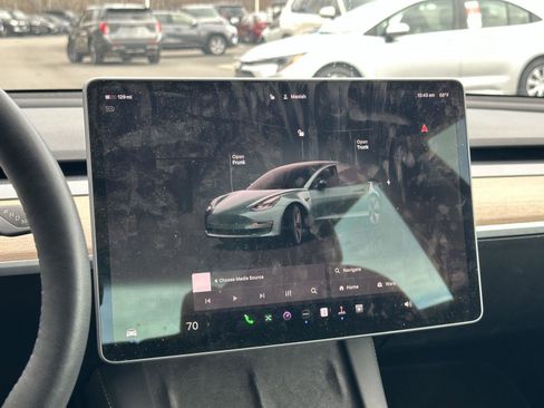 Used 2022 Tesla Model 3 Long Range image 11