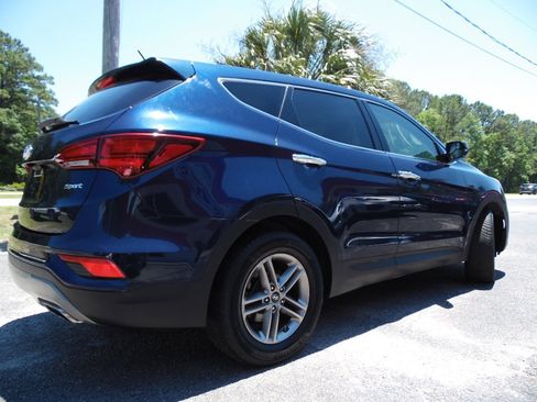 Used 2018 Hyundai Santa Fe Sport FWD image 3
