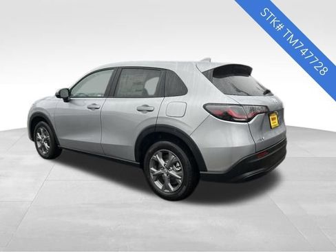 New 2026 Honda HR-V LX image 5