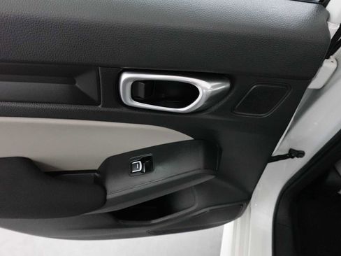 Certified 2024 Honda Civic EX image 25