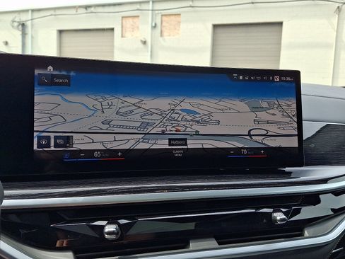 Used 2023 BMW X7 M60i w/ Executive Package AWD/4WD image 17