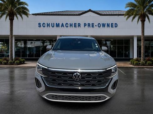 Certified 2026 Volkswagen Atlas Cross Sport SE FWD image 2
